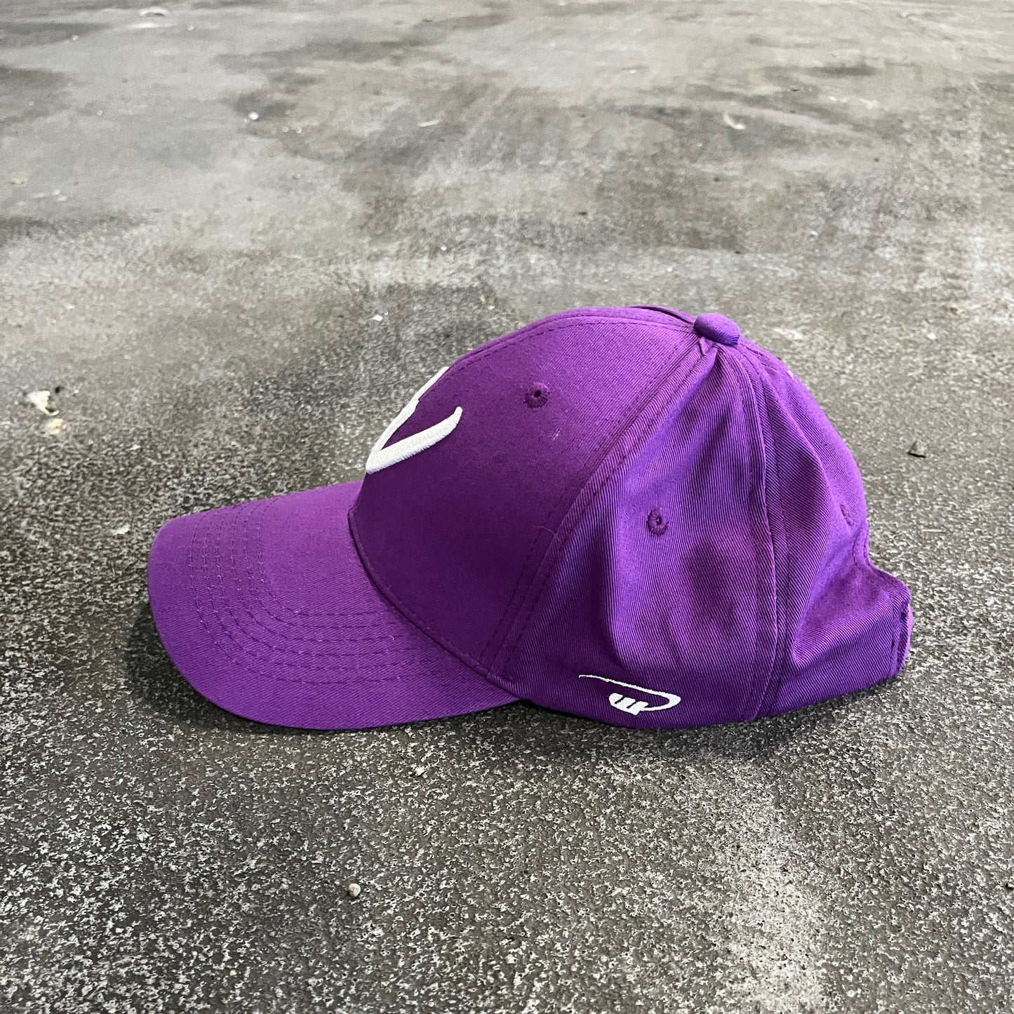 WOLO PURPLE CAP